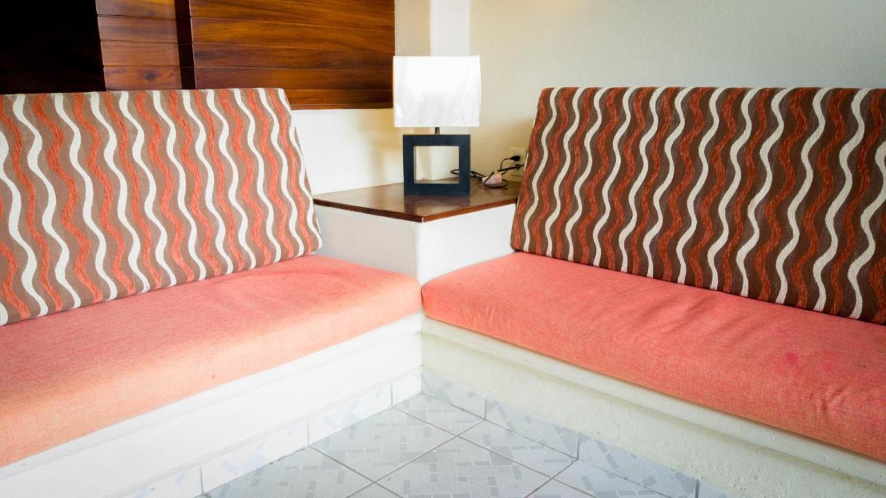 Bonito Hotel By Arans Zihuatanejo Luaran gambar