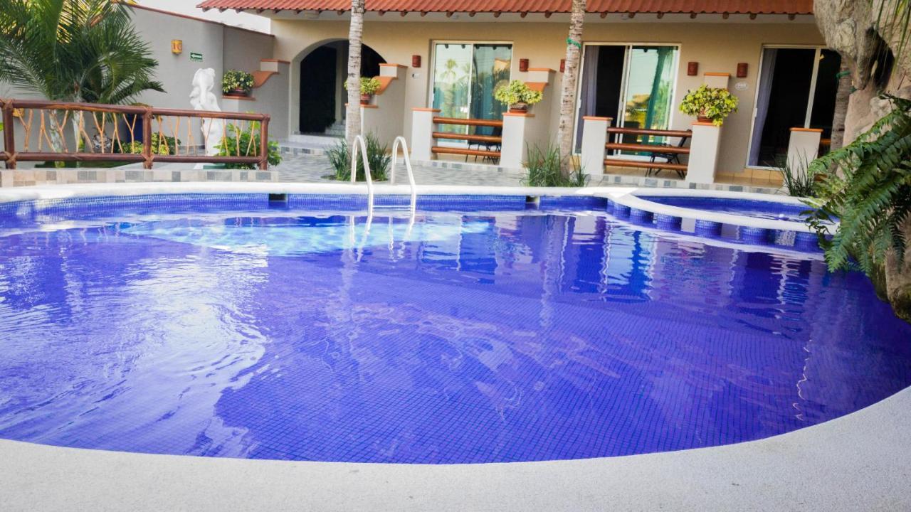 Bonito Hotel By Arans Zihuatanejo Luaran gambar